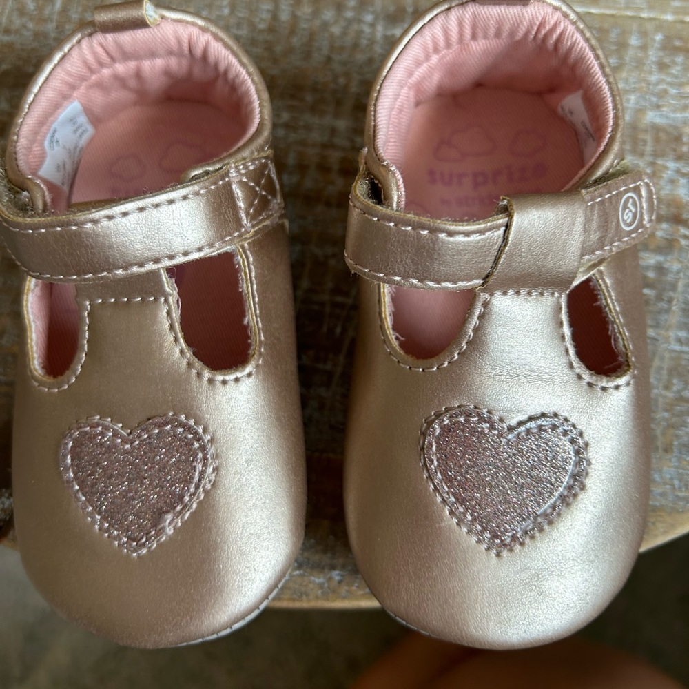 Stride Rite Baby Girl Rose Gold and Pink Heart Shoes, 12-18 months